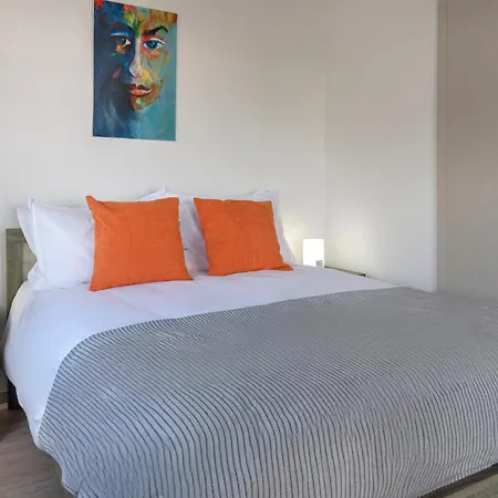 Διαμέρισμα Phaedrus Living Harbour Heights